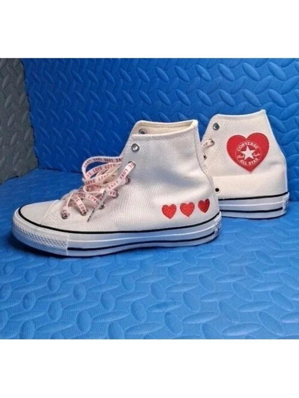Kids Converse Chuck Taylor All Star Life High Top Sneaker Hearts Size 4